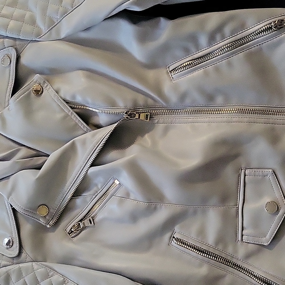 Express Jacket - Picture 3 of 5